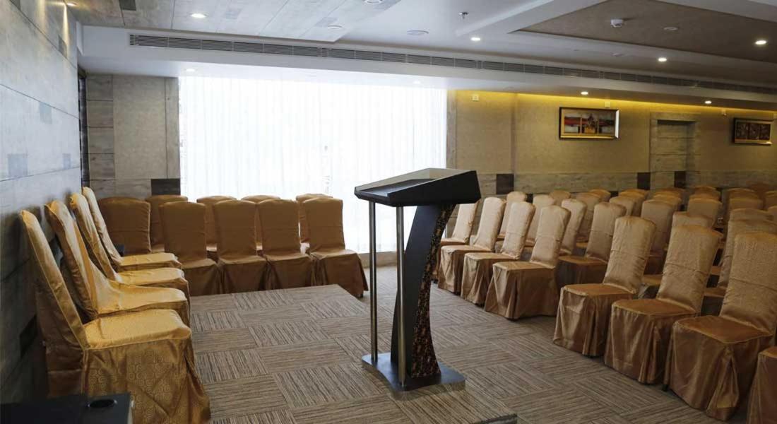 Nakshatra Palace Hotel Kanyakumari Bagian luar foto